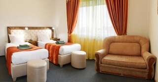 Отель ДиАнна Сходница Двухместный с 1 кроватью или 2 отдельными кроватями и душем-11